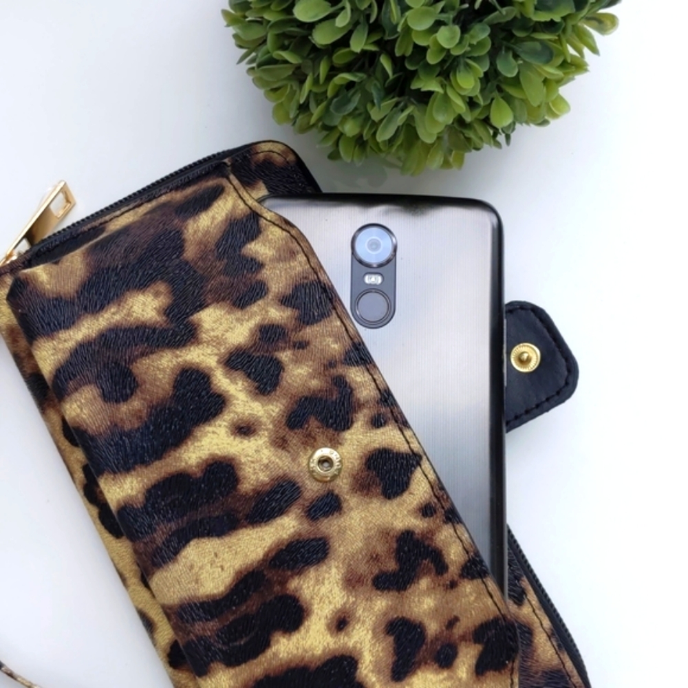 🆕 Wristlets Animal Print - Picture 9 of 9
